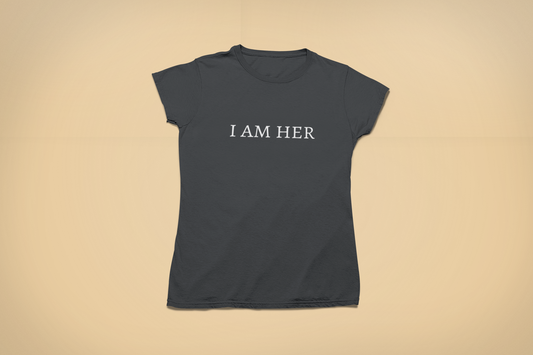 Signature "I am HER" short sleeve